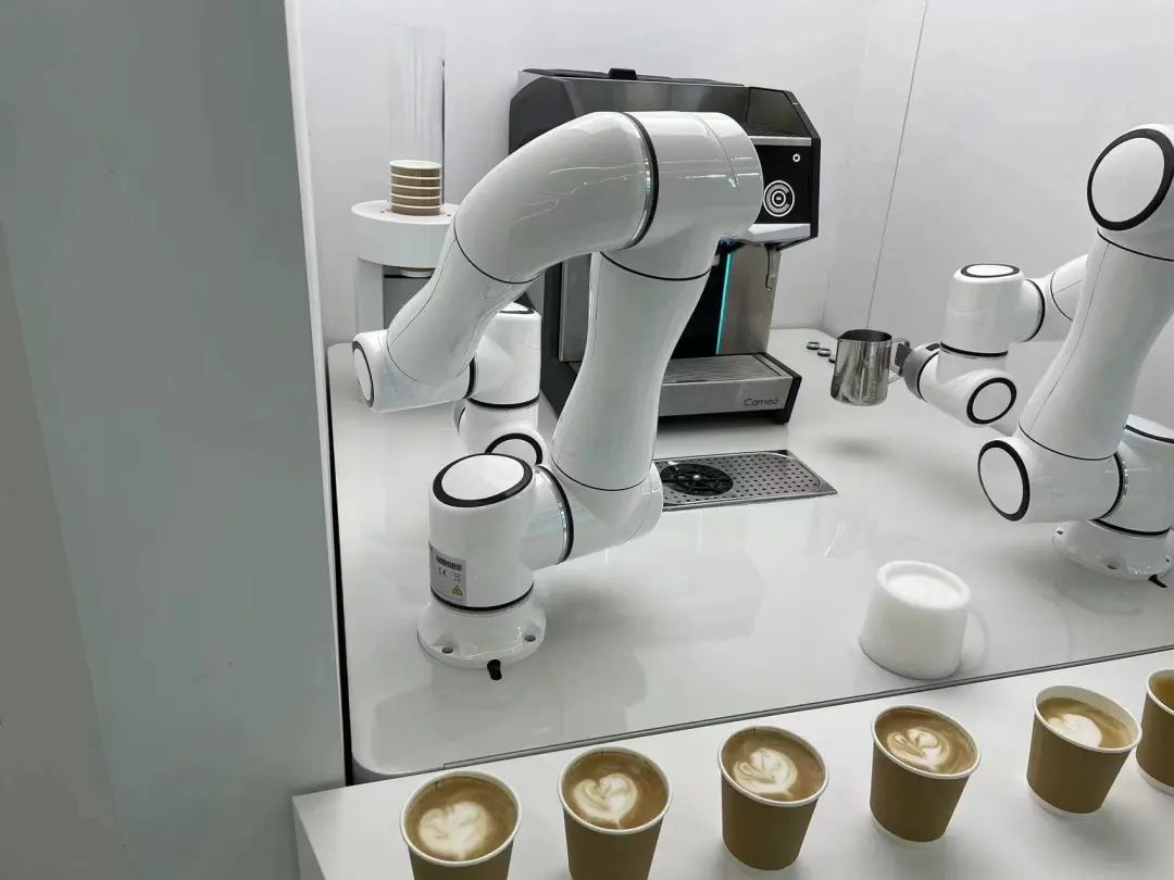 智能饮品:咖啡、奶茶、调酒、果汁机器人
